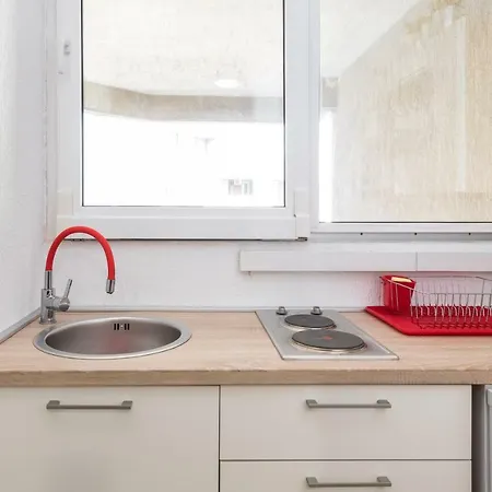 Apartman Budget Friendly| 2 Bd | Close To Beach *