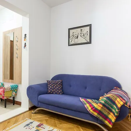 Budget Friendly| 2 Bd | Close To Beach *